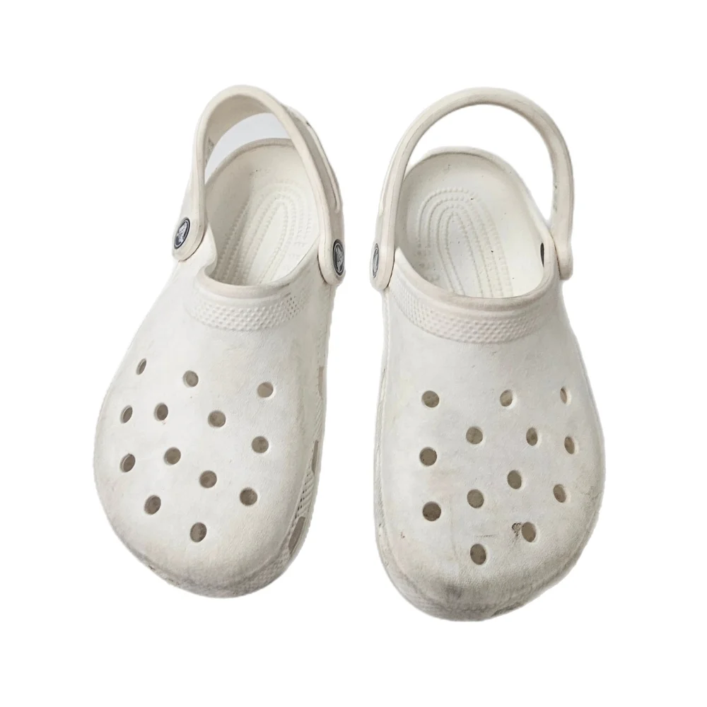 Crocs Classic Clogs White Youth J1 Lightweight Croslite Slip On Comfort